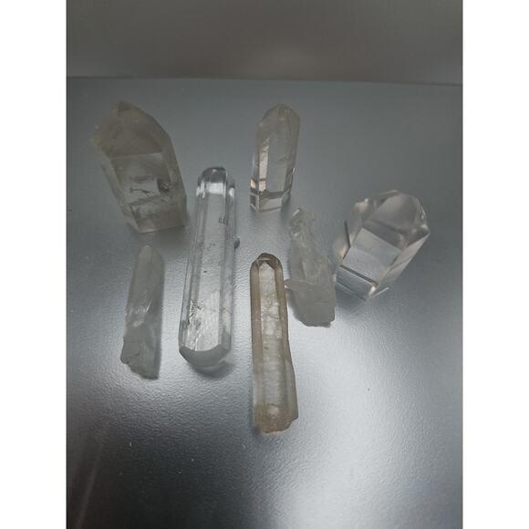 White Quartz Crystals 7pcs - Picture 9 of 11